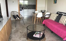APPART STANDING 2 chambres 2SDB clim PISCINE PARKING WIFI TERRASSE 21m2 LOCAL VELO Port-Aventura, plage, centre